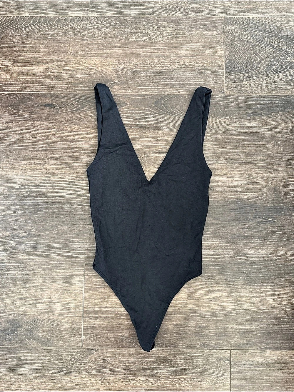 Babaton Contour V-Neck Bodysuit Black—2XS